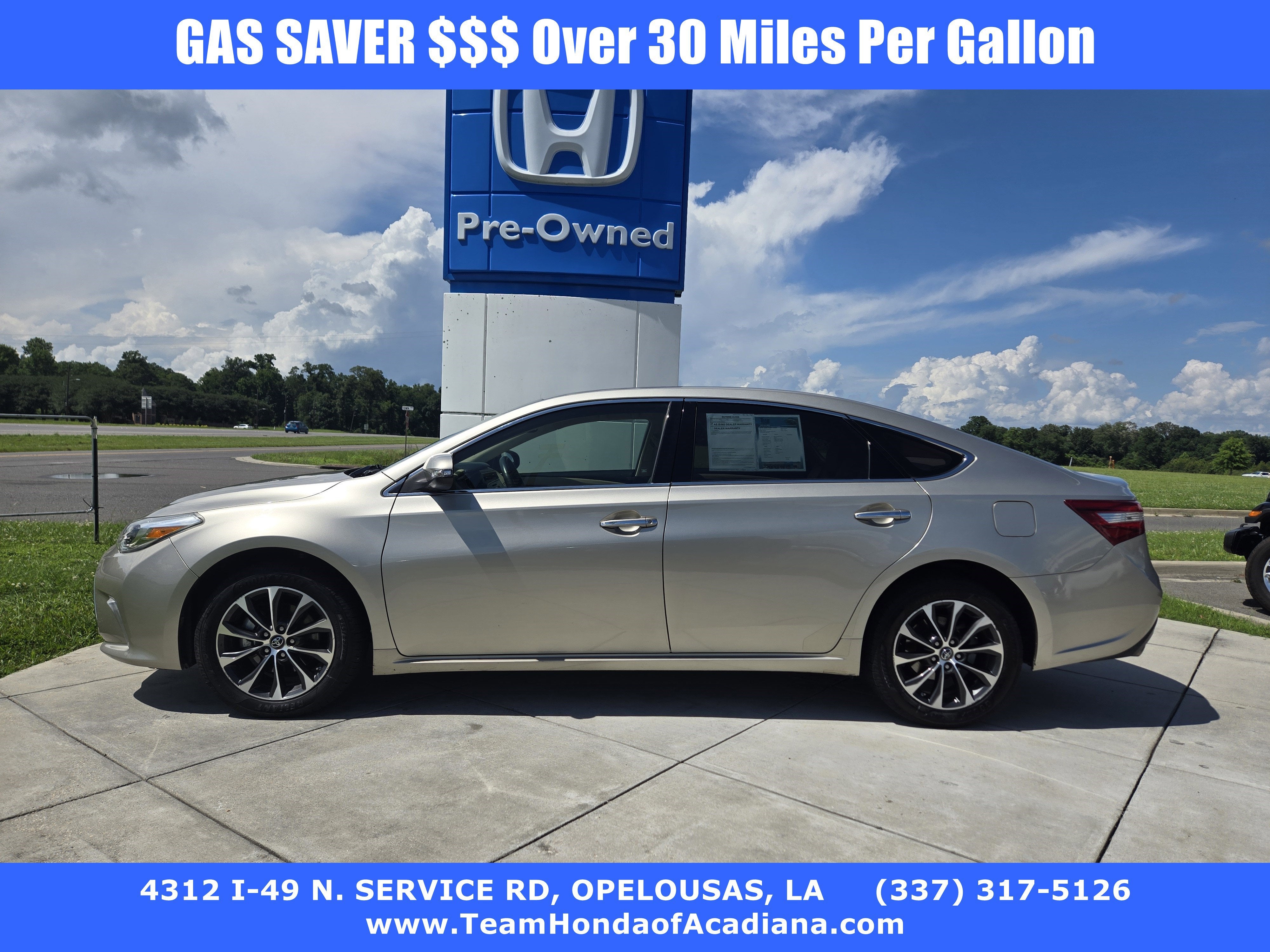 2016 Toyota Avalon XLE Premium's photo