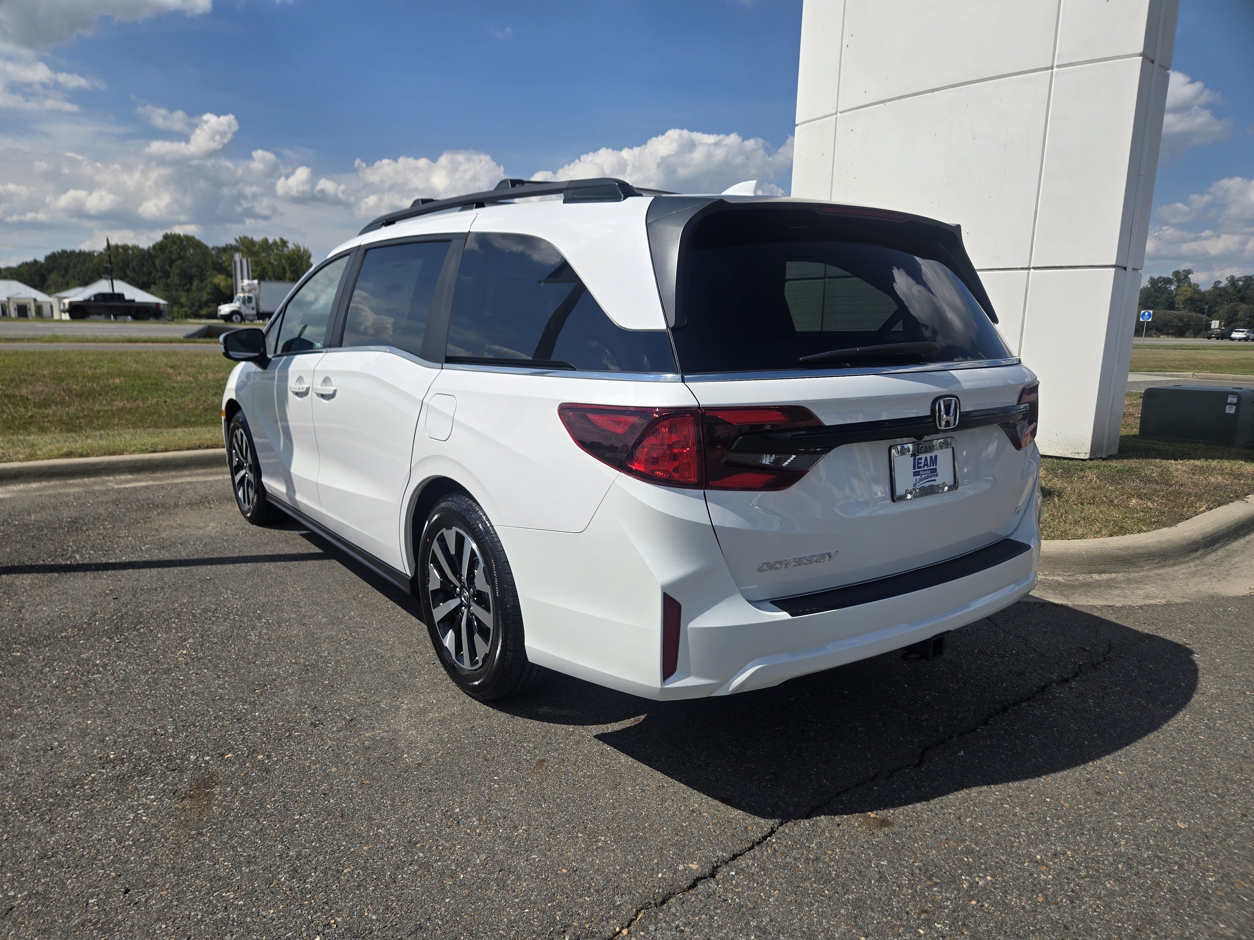 2027 Honda Odyssey EX-L