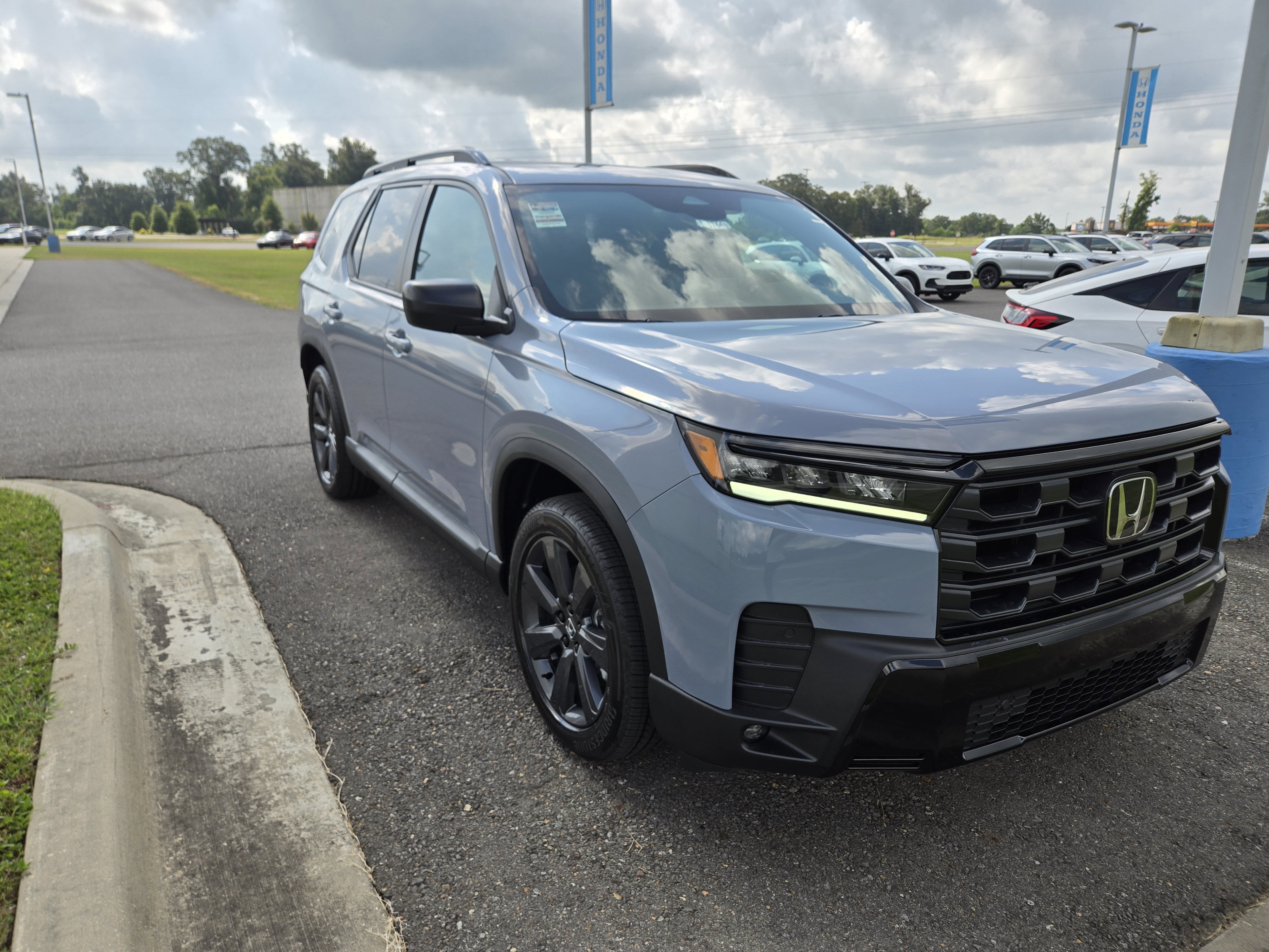 2026 Honda Pilot Sport