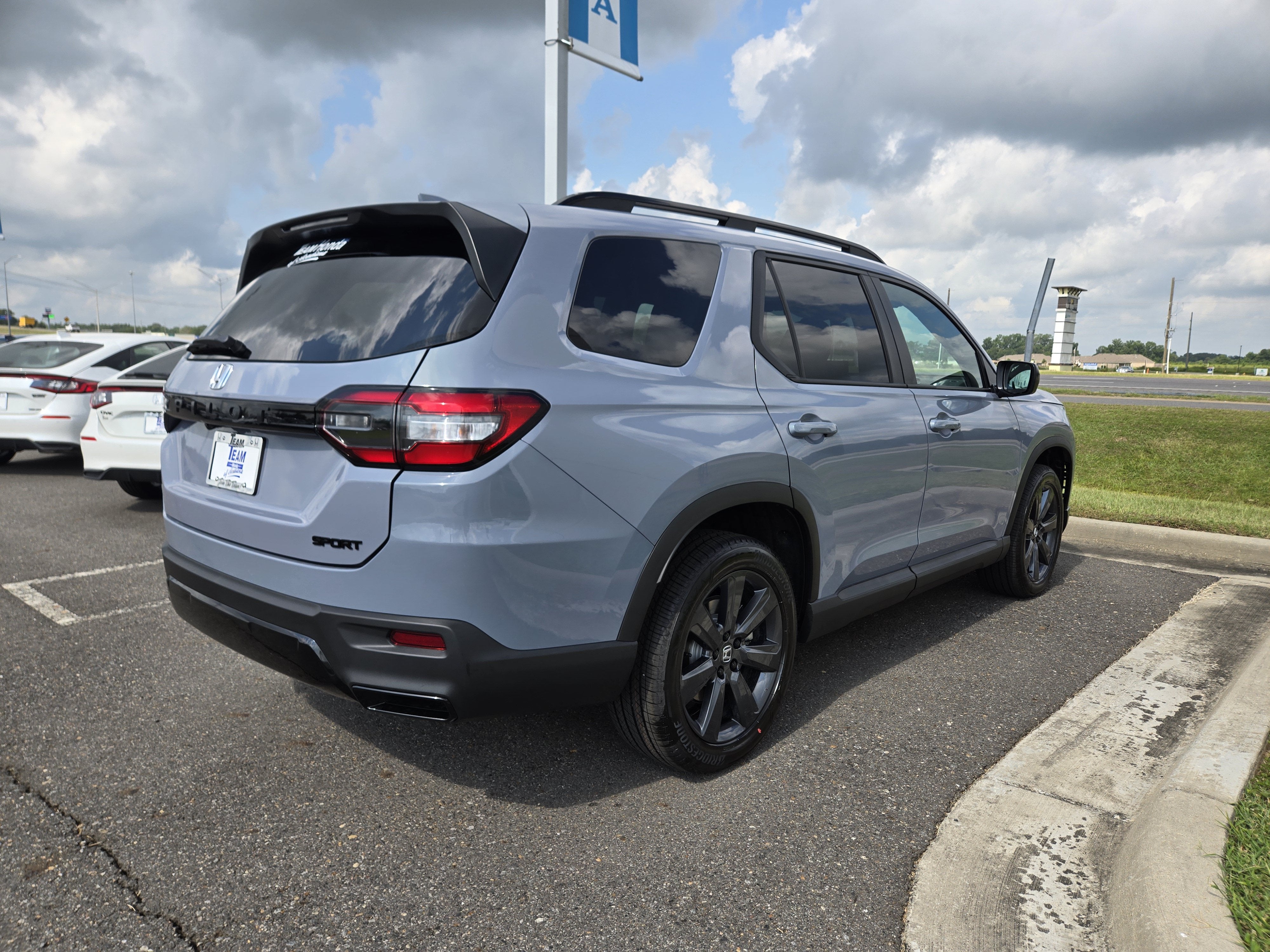 2026 Honda Pilot Sport