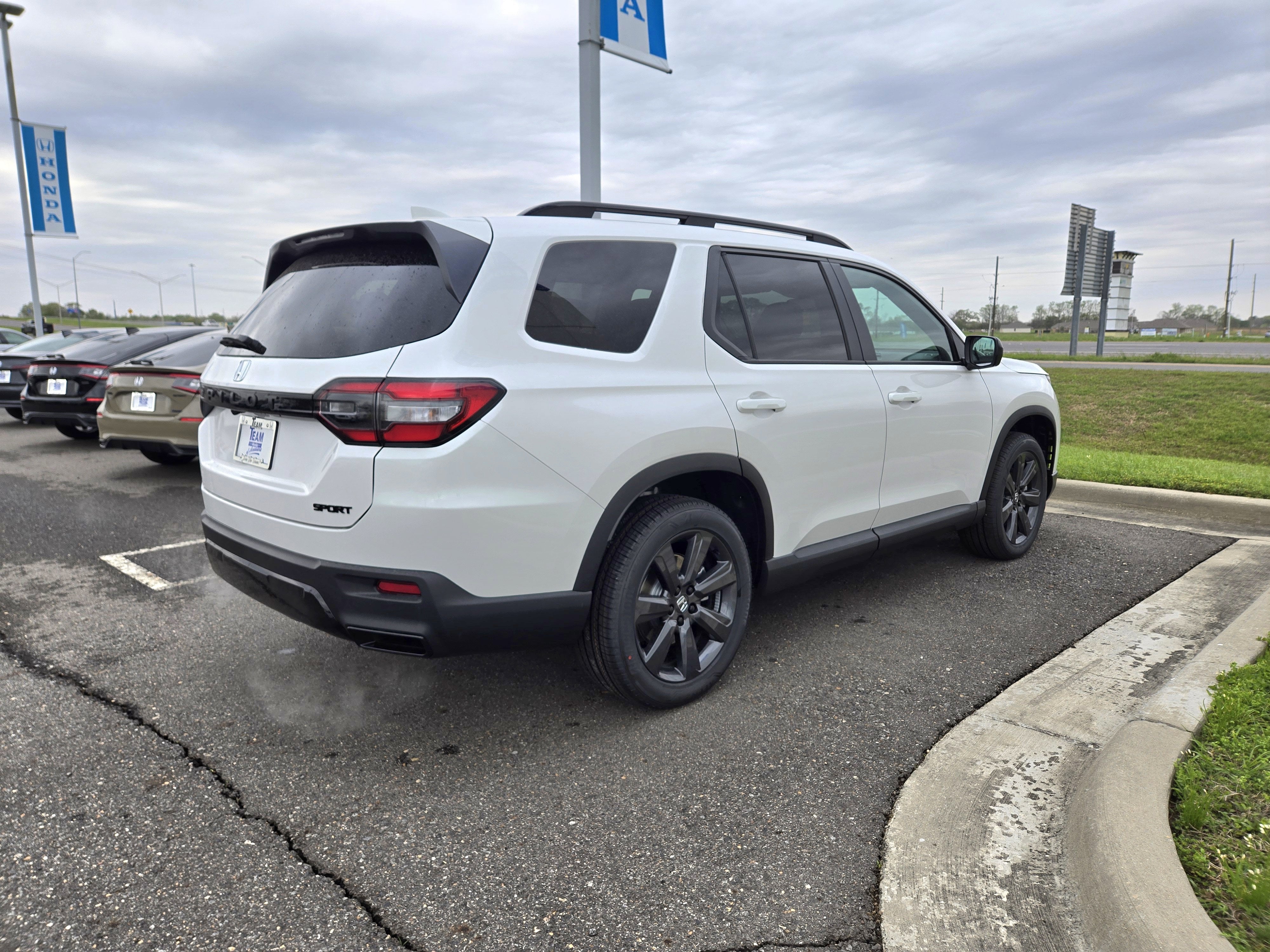 2026 Honda Pilot Sport