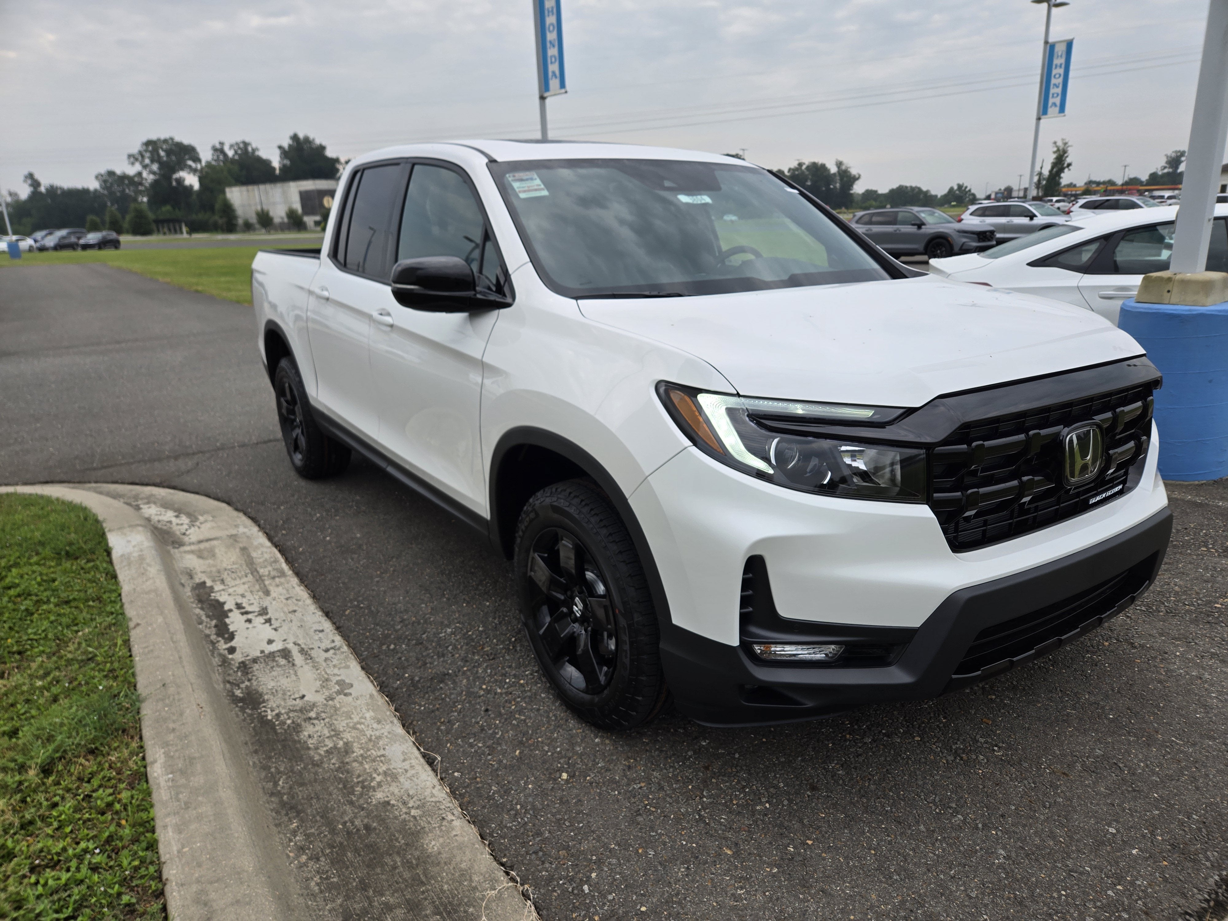 2026 Honda Ridgeline Black Edition