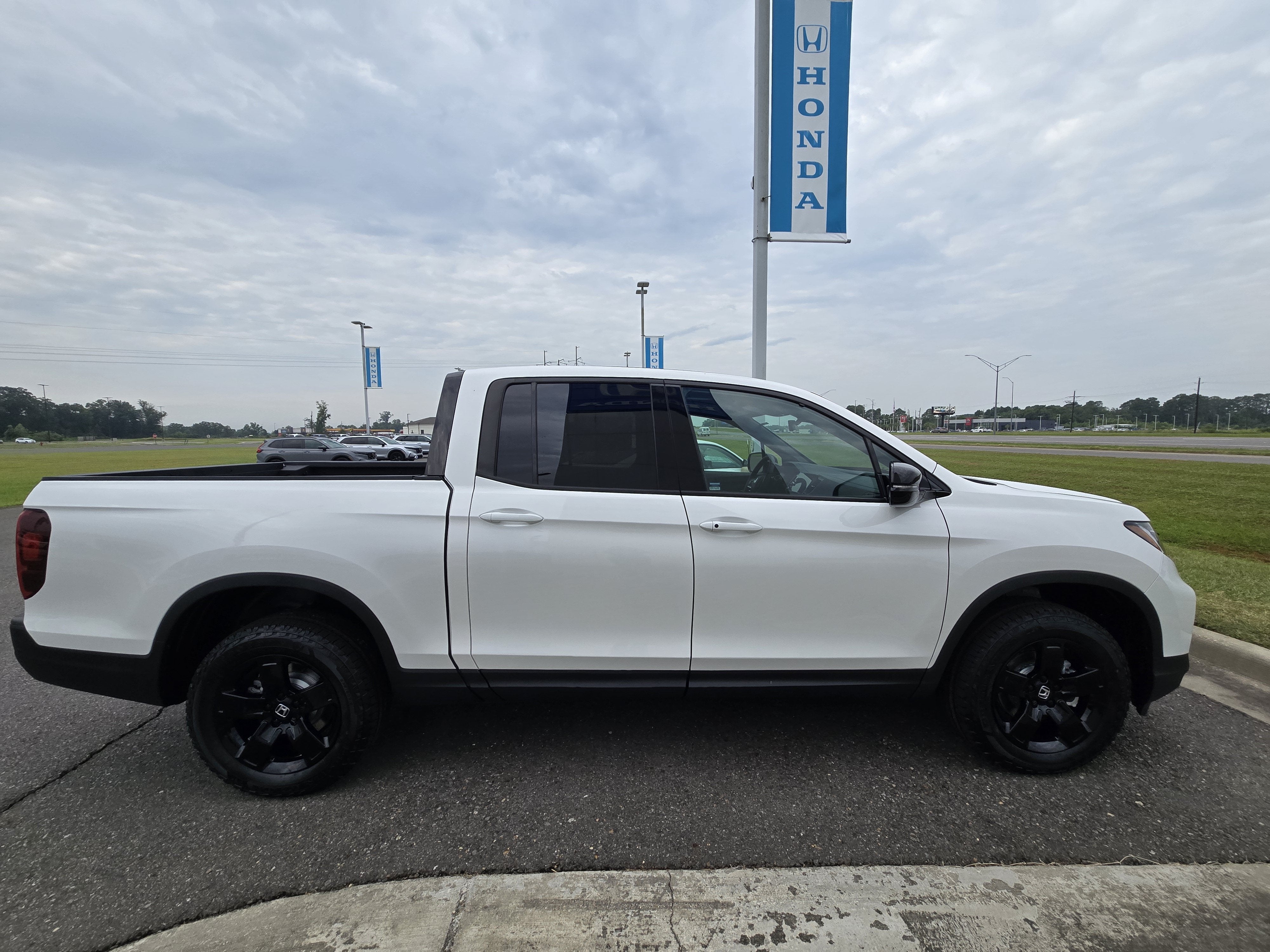 2026 Honda Ridgeline Black Edition