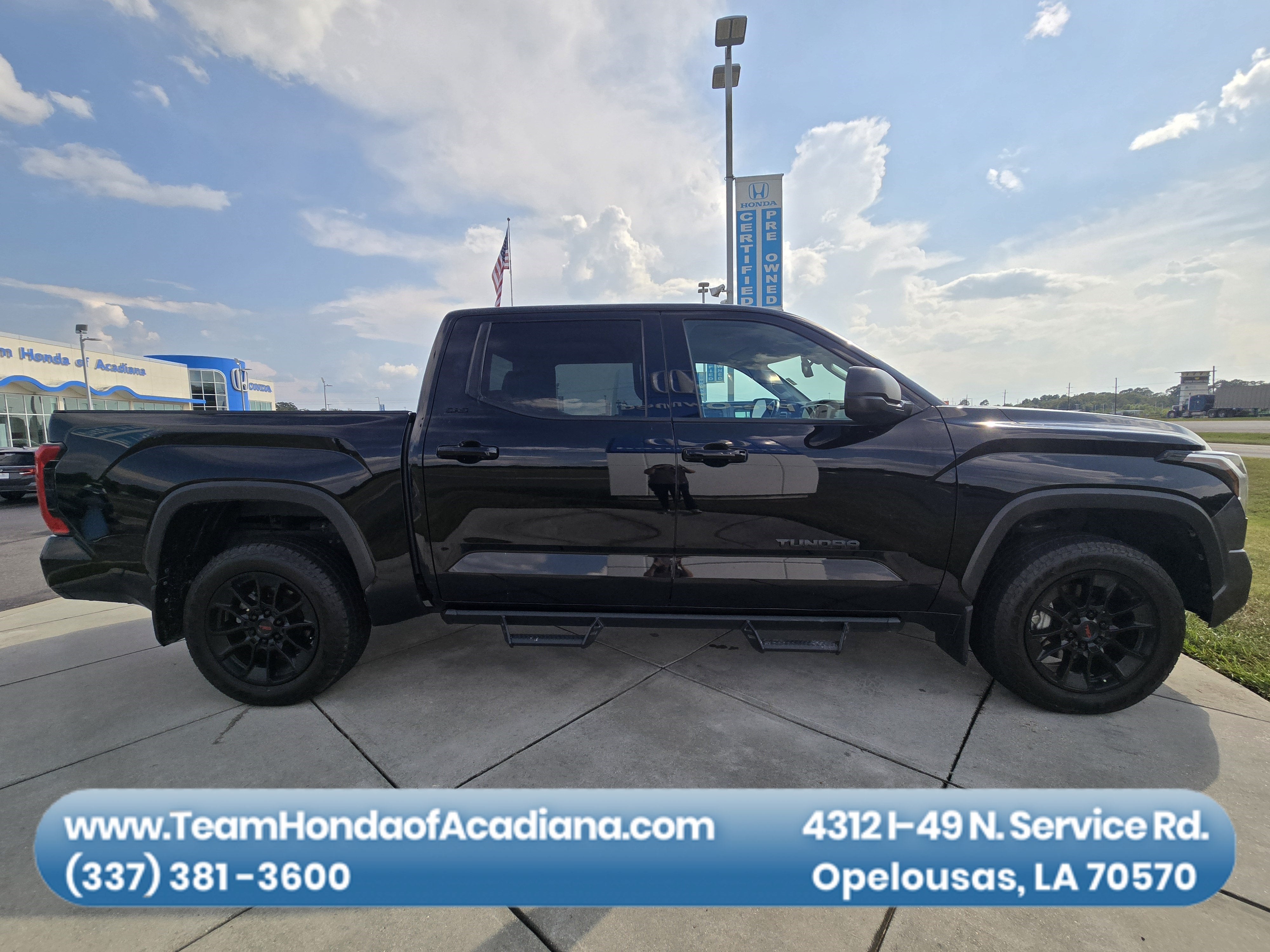 2024 Toyota Tundra 4WD SR5