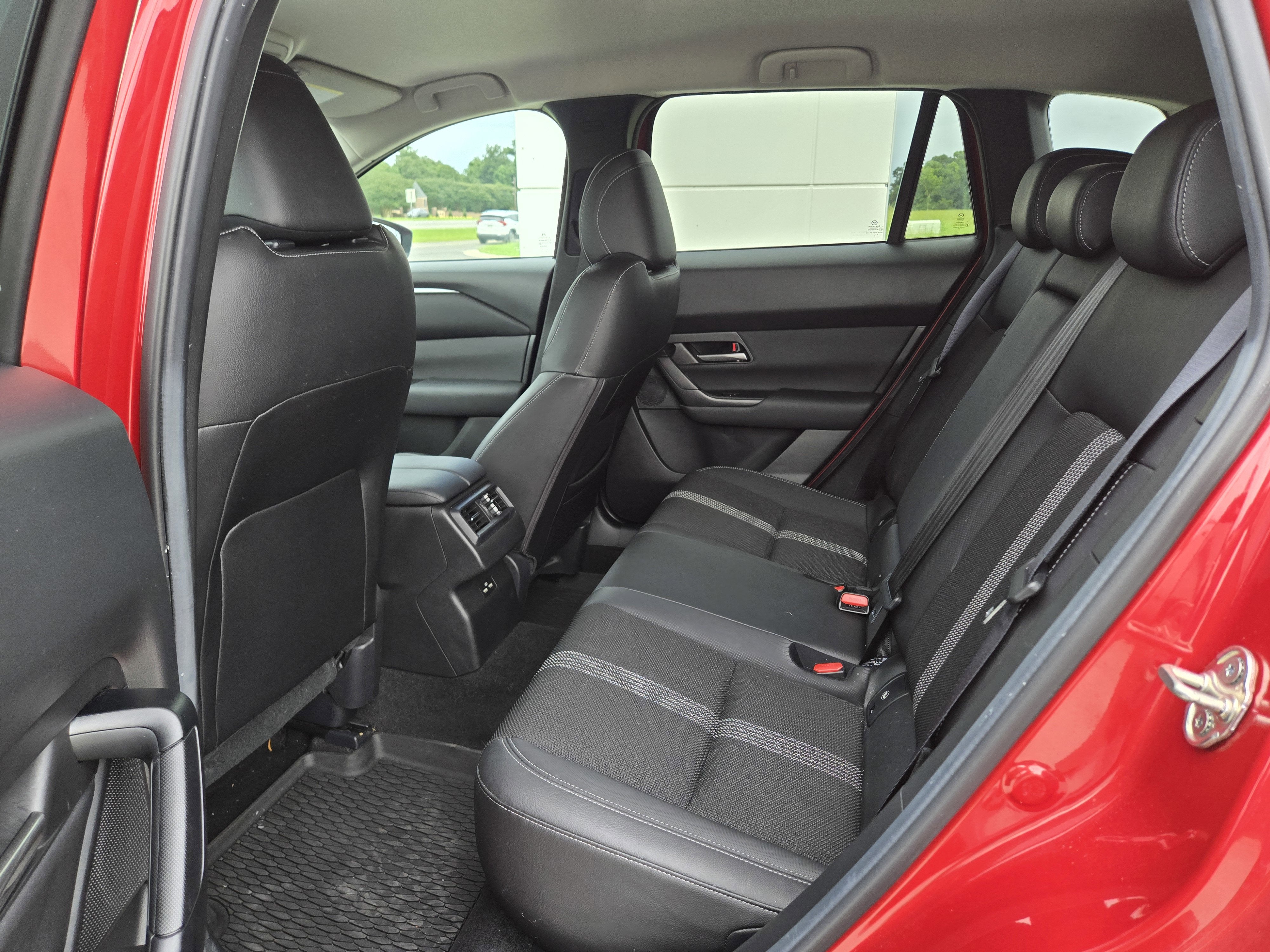 2024 Mazda Mazda CX-50 2.5 S Preferred Package
