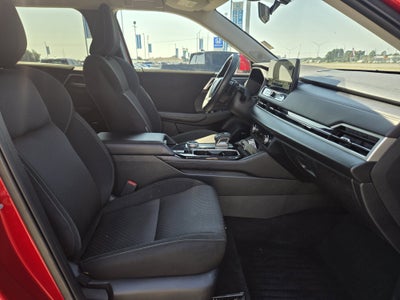 2025 Mitsubishi Outlander ES