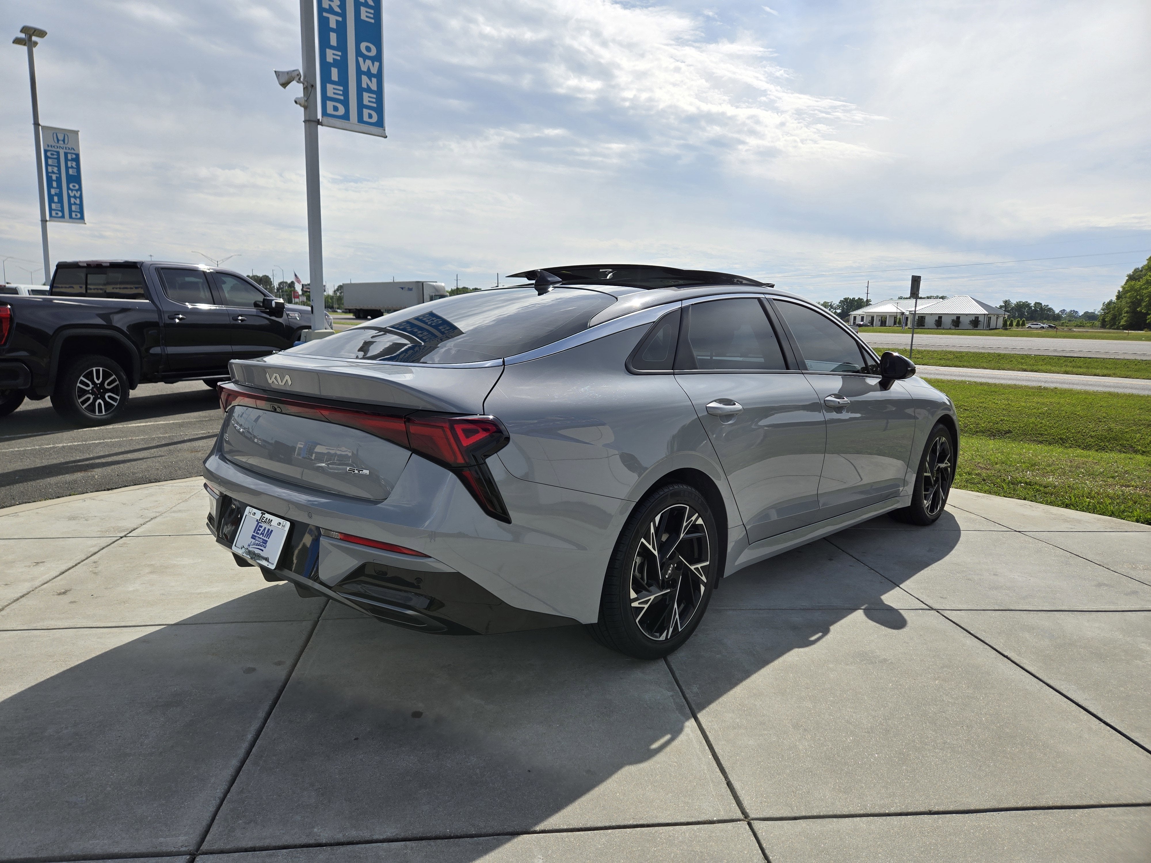 2025 Kia K5 GT-Line