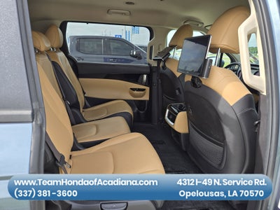 2023 Kia Carnival EX