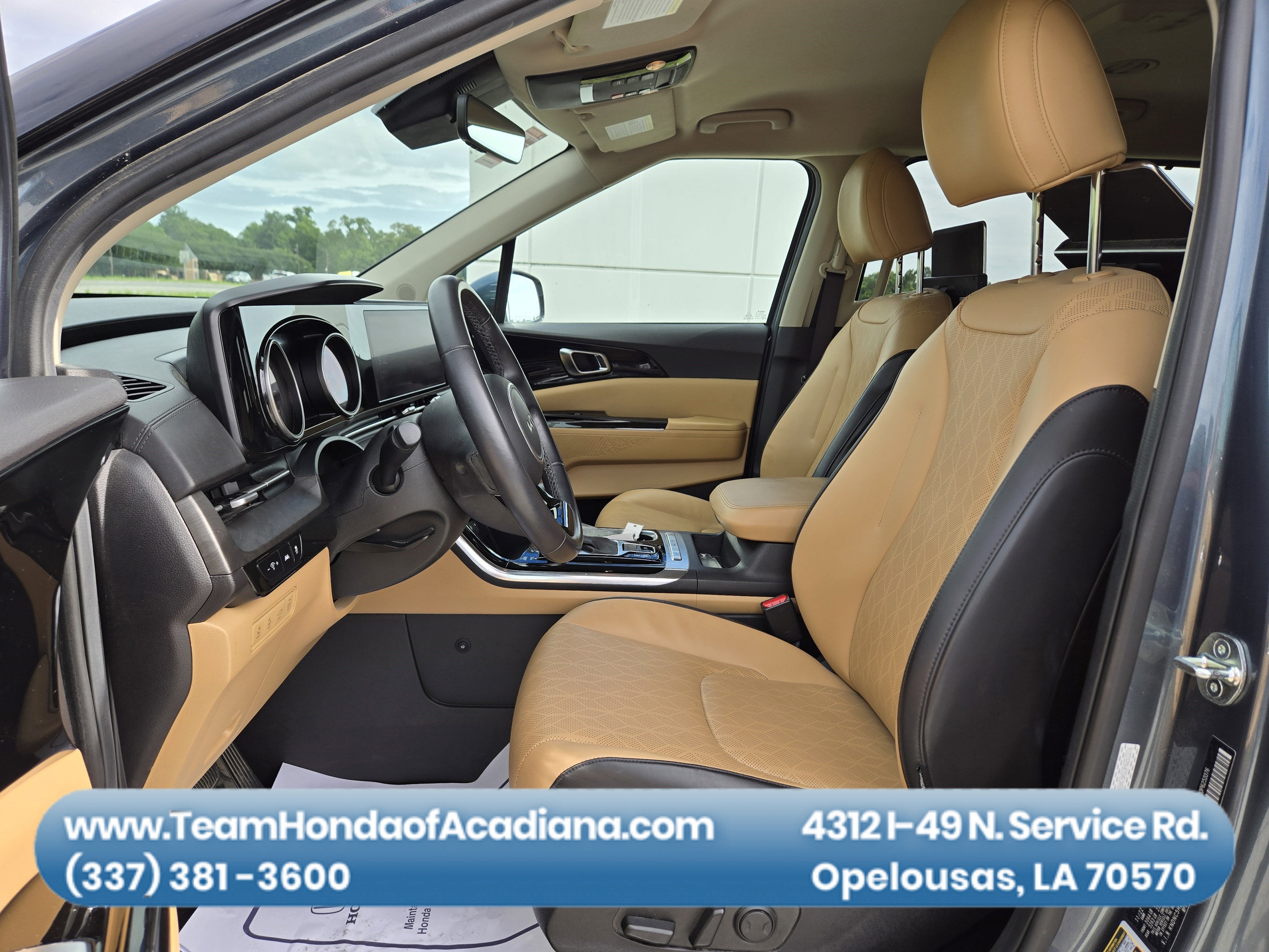 2023 Kia Carnival EX
